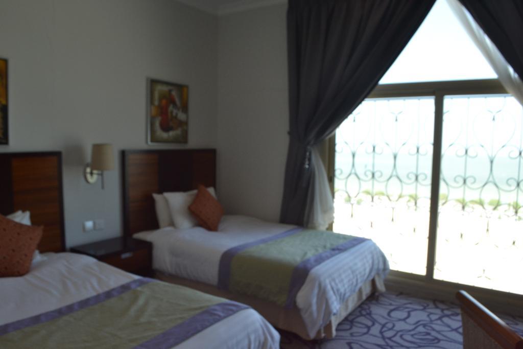 Golden Tulip Al Khobar Hotel Екстериор снимка