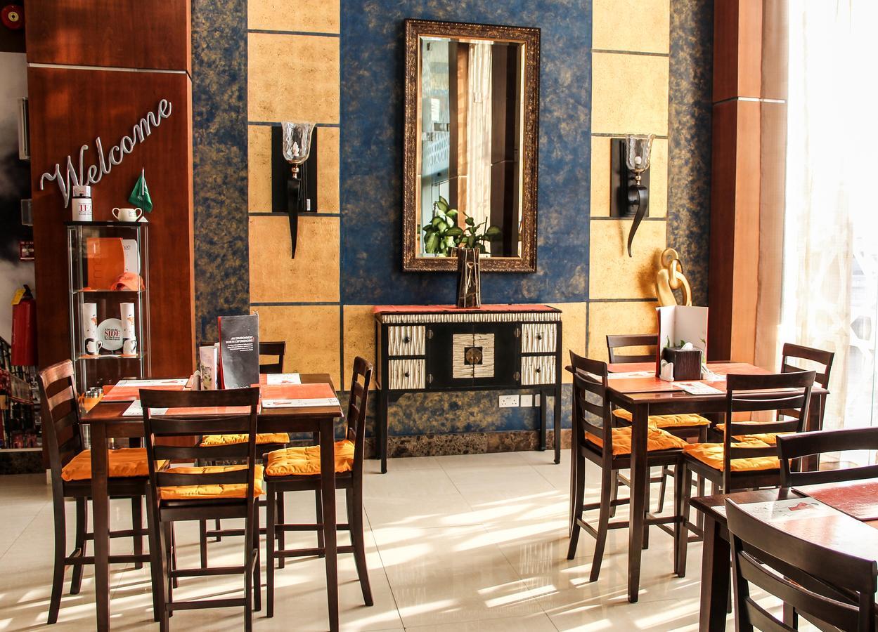 Golden Tulip Al Khobar Hotel Екстериор снимка